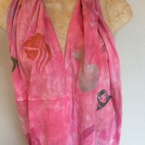 Woman’s march scarf.